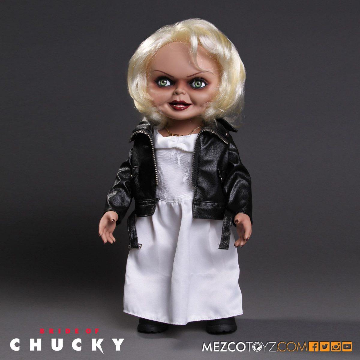 MEZCO Child s Play 15 Mega Talking Tiffany Doll