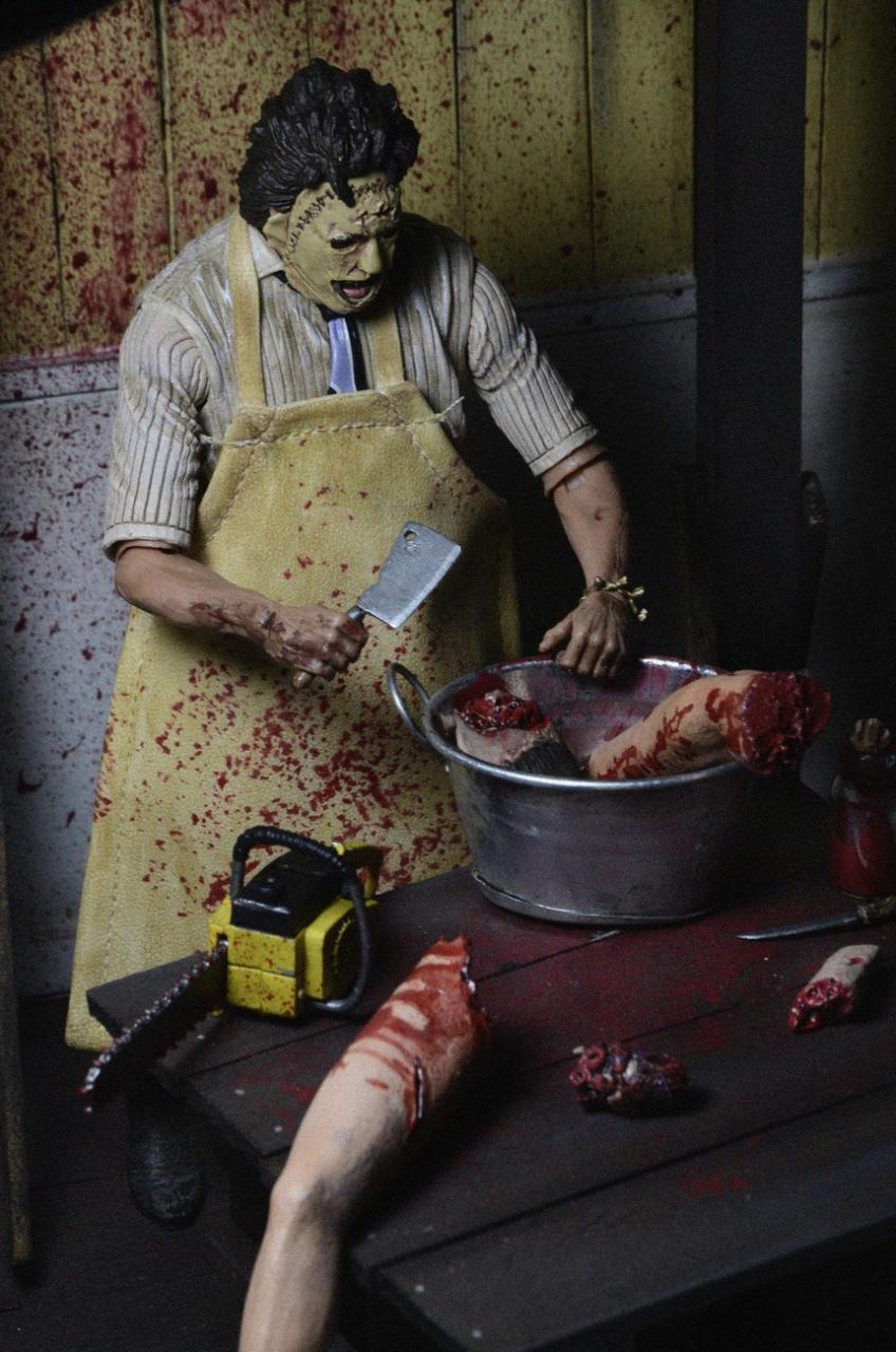 NECA Texas Chainsaw Massacre Ultimate Leatherface 7