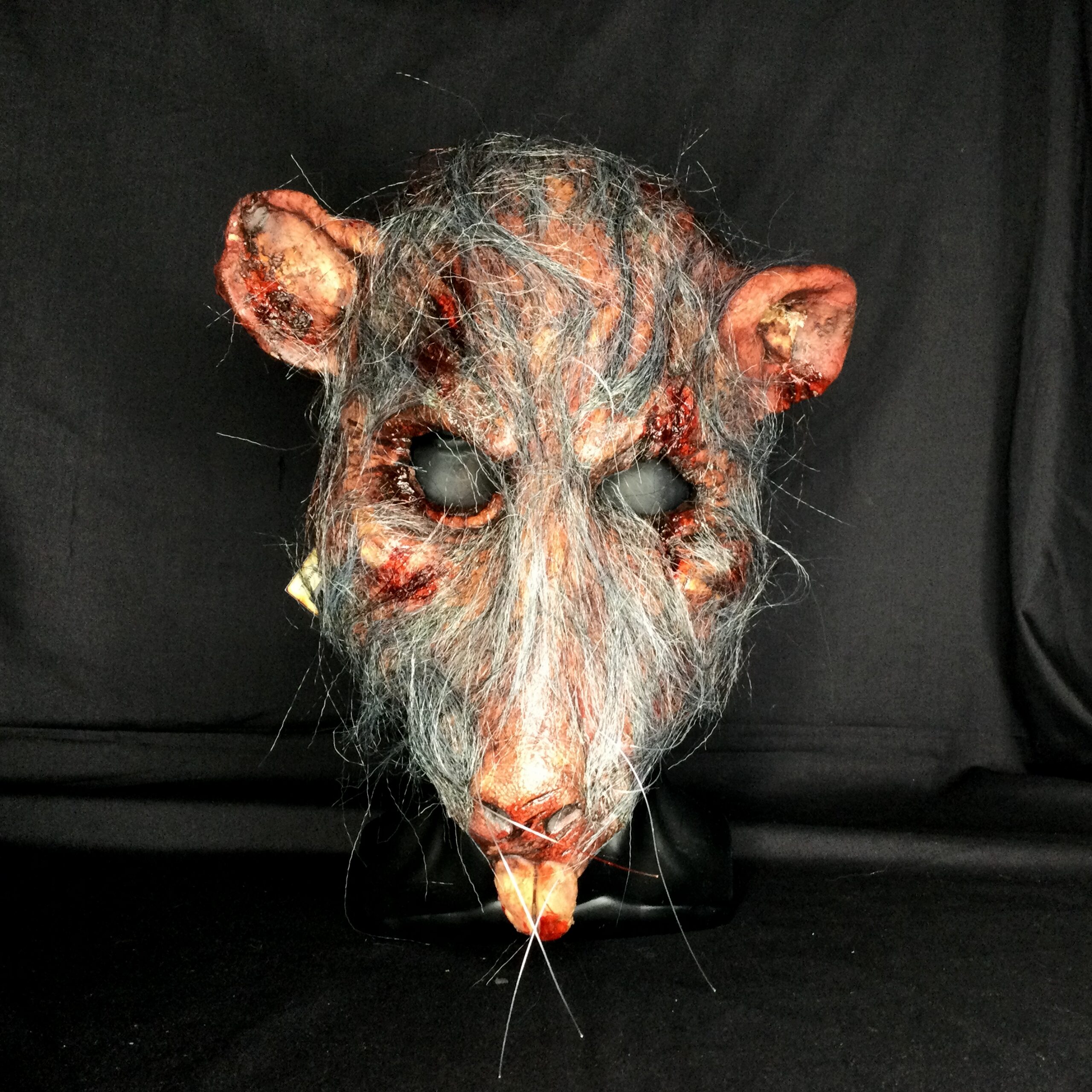 Pinky Rat Mask