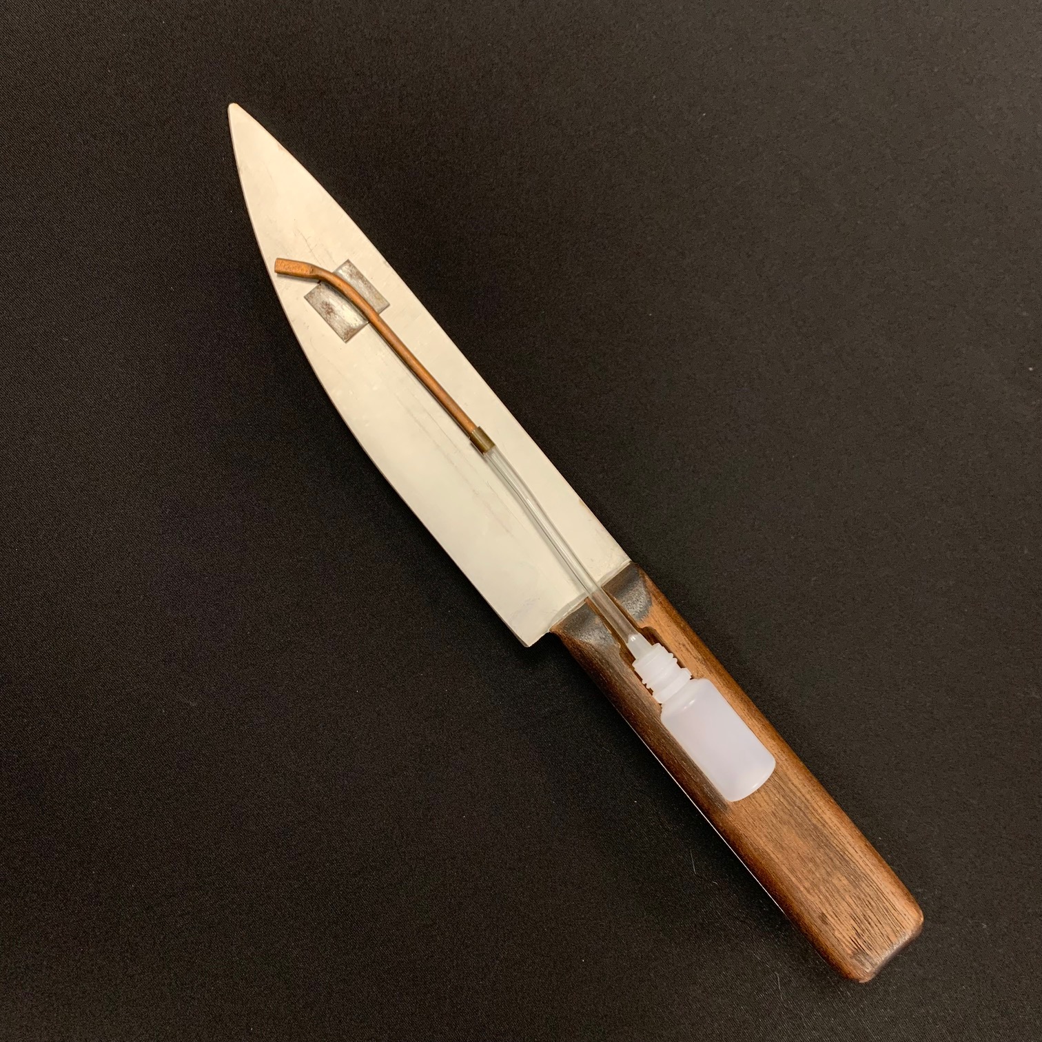 Professional Bleeding Knife Prop