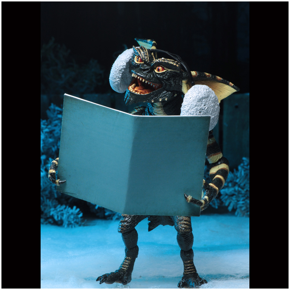 NECA Gremlin 7' Christmas Carol Winter Scene Twin Pack (Set 1)