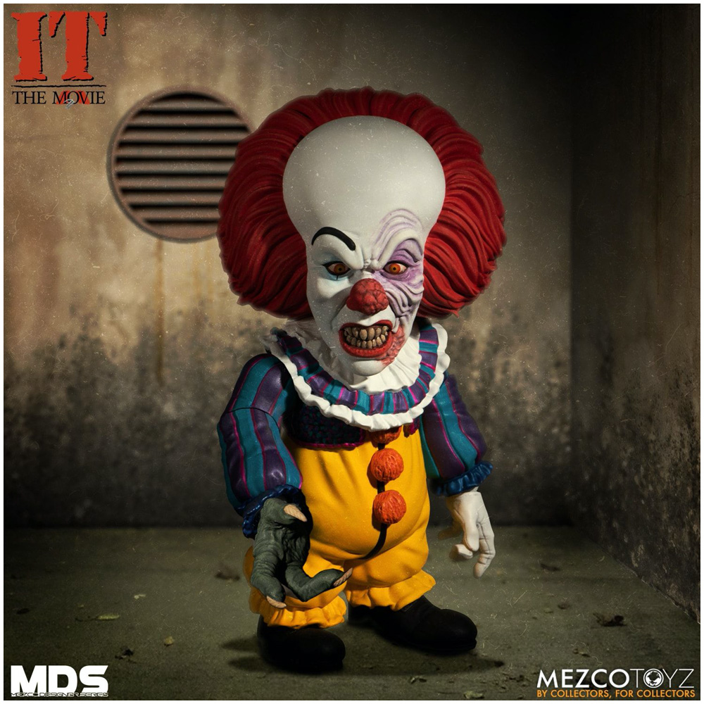 Mezco Designer Series: IT (1990) Pennywise