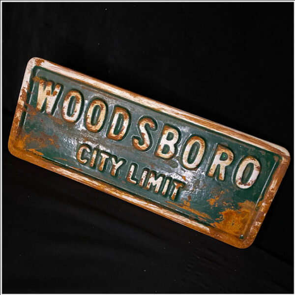 Woodsboro City Limits Replica Rusty Street Sign-0