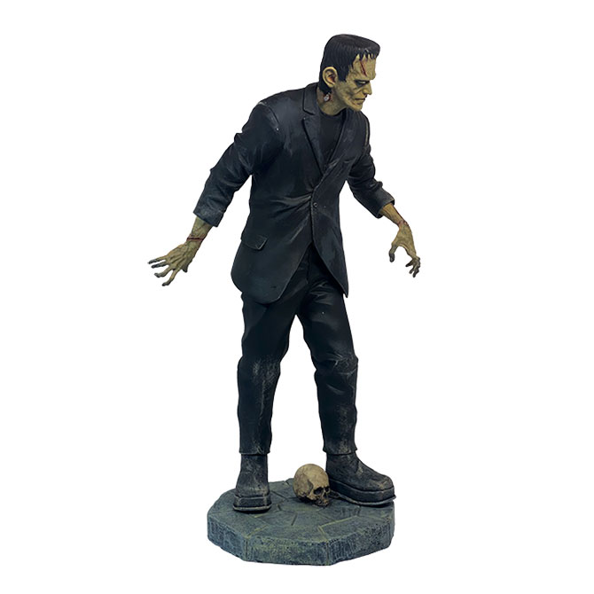 Universal Monsters - Frankenstein Statue