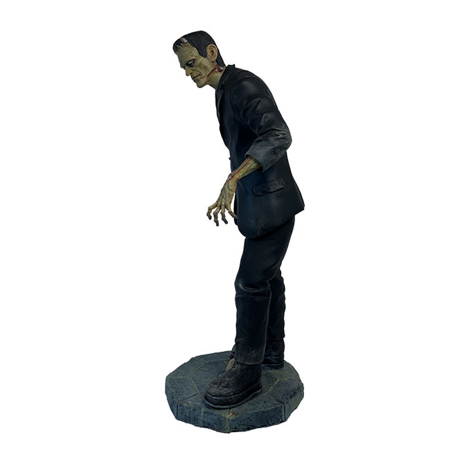 Universal Monsters - Frankenstein Statue