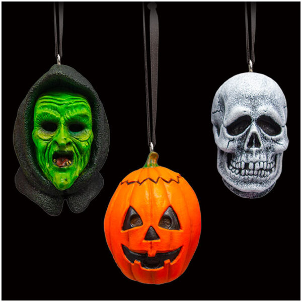 Trick or Treat Studios Holiday Horrors - Halloween III - Season of The Witch Silver Shamrock 3 pack