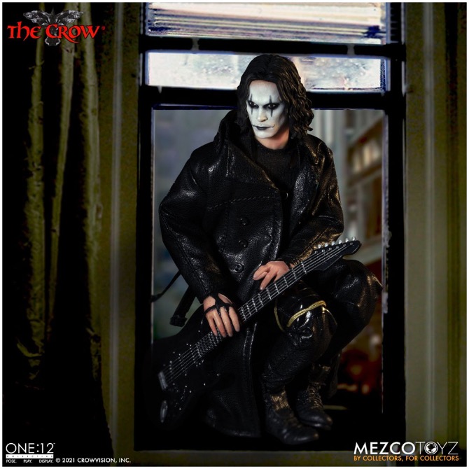 MEZCO One:12 Collective The Crow Figure