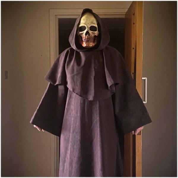 Monk's robe halloween horror professional costume