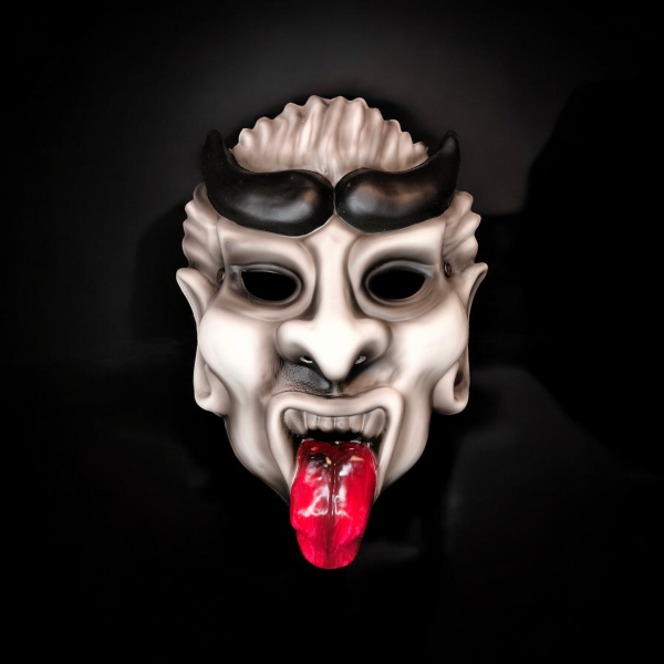 Eine Krampusmaske aus Vacuform.