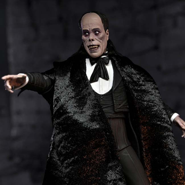 NECA Universal Monsters - Ultimate Phantom Of The Opera 7