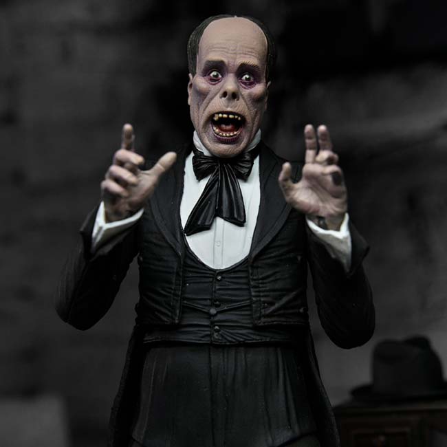 NECA Universal Monsters - Ultimate Phantom Of The Opera 7