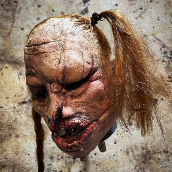 Masque d'Halloween professionnel Momma Rose