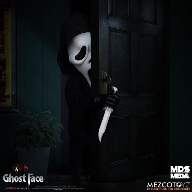 MEZCO MDS Mega Scale - GhostFace