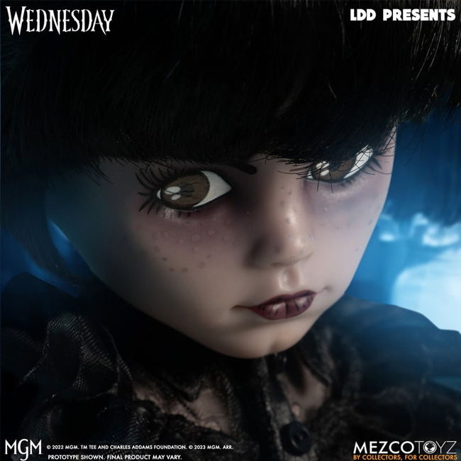 MEZCO Living Dead Dolls Dancing Wednesday Addams (Addams Family Netflix)