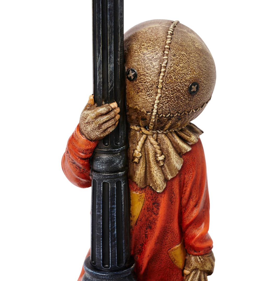 Light-Up Lamp Post Sam Statue - Trick r Treat (Spirit Halloween)