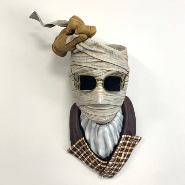 Black Heart Models 1:1 Scale Wall Hanger - The Invisible Man