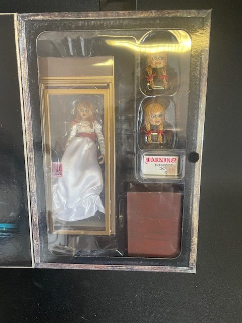 NECA The Conjuring Universe - Ultimate Annabelle  7