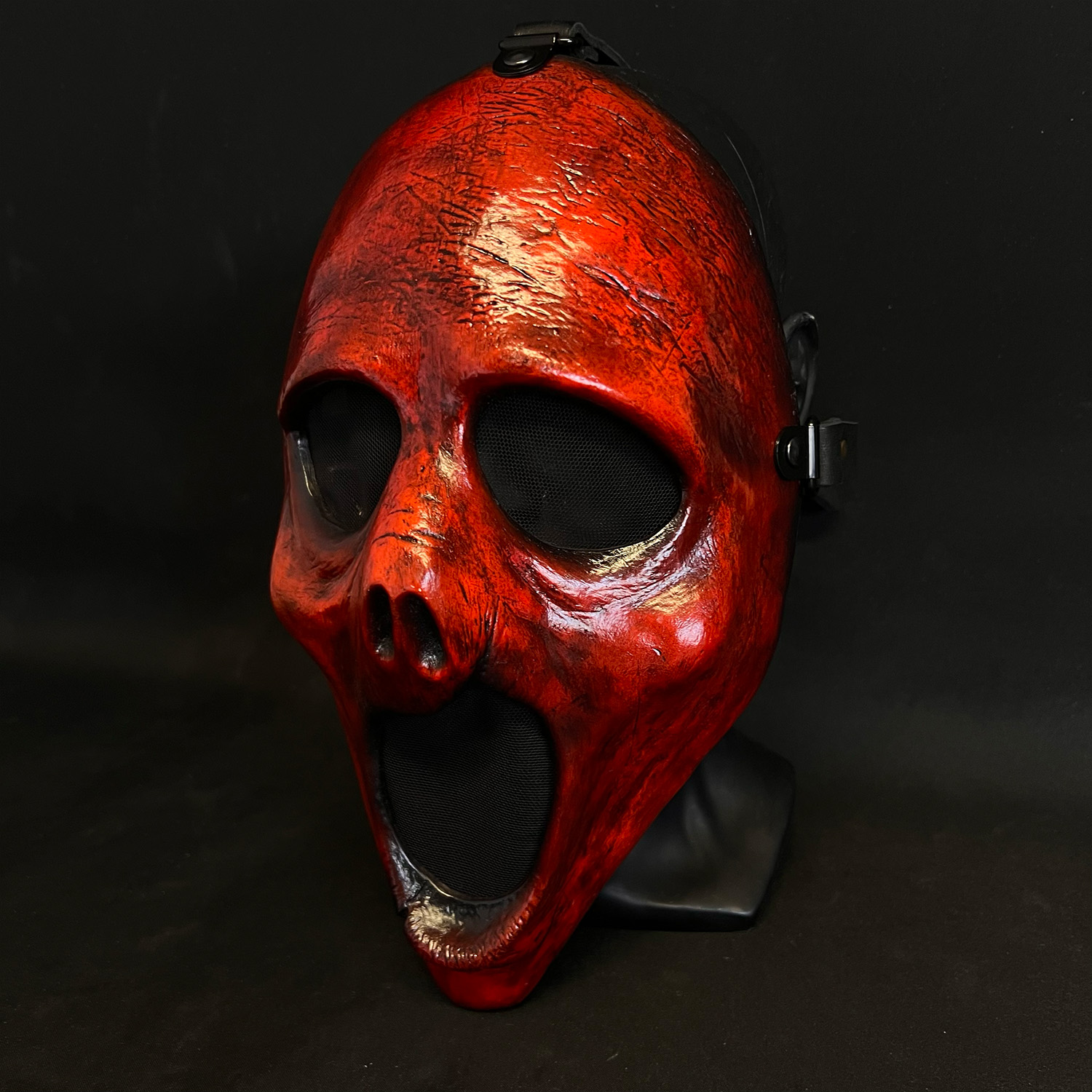 Sorrow Resin Mask - Candy Red