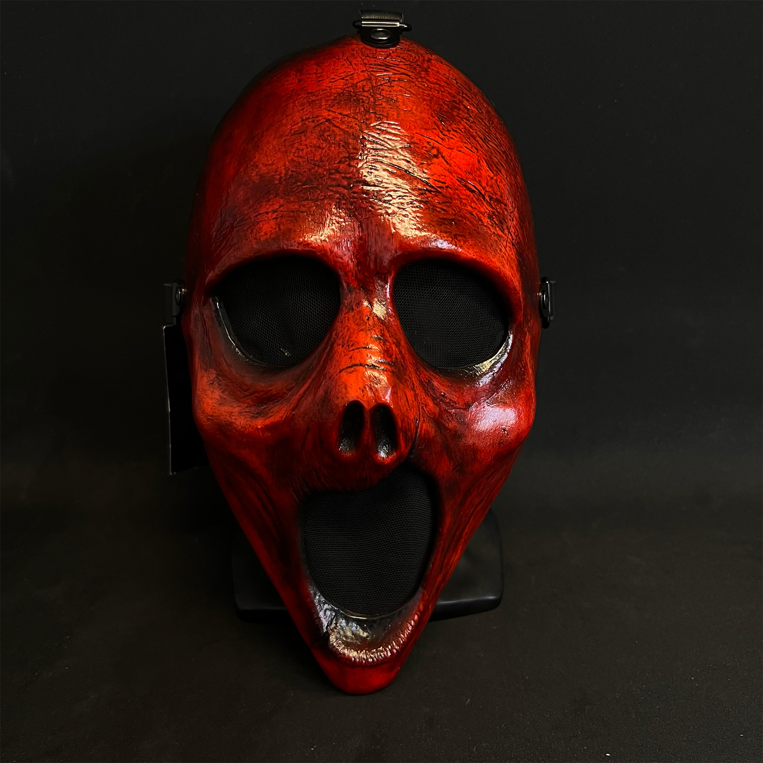 Sorrow Resin Mask - Candy Red