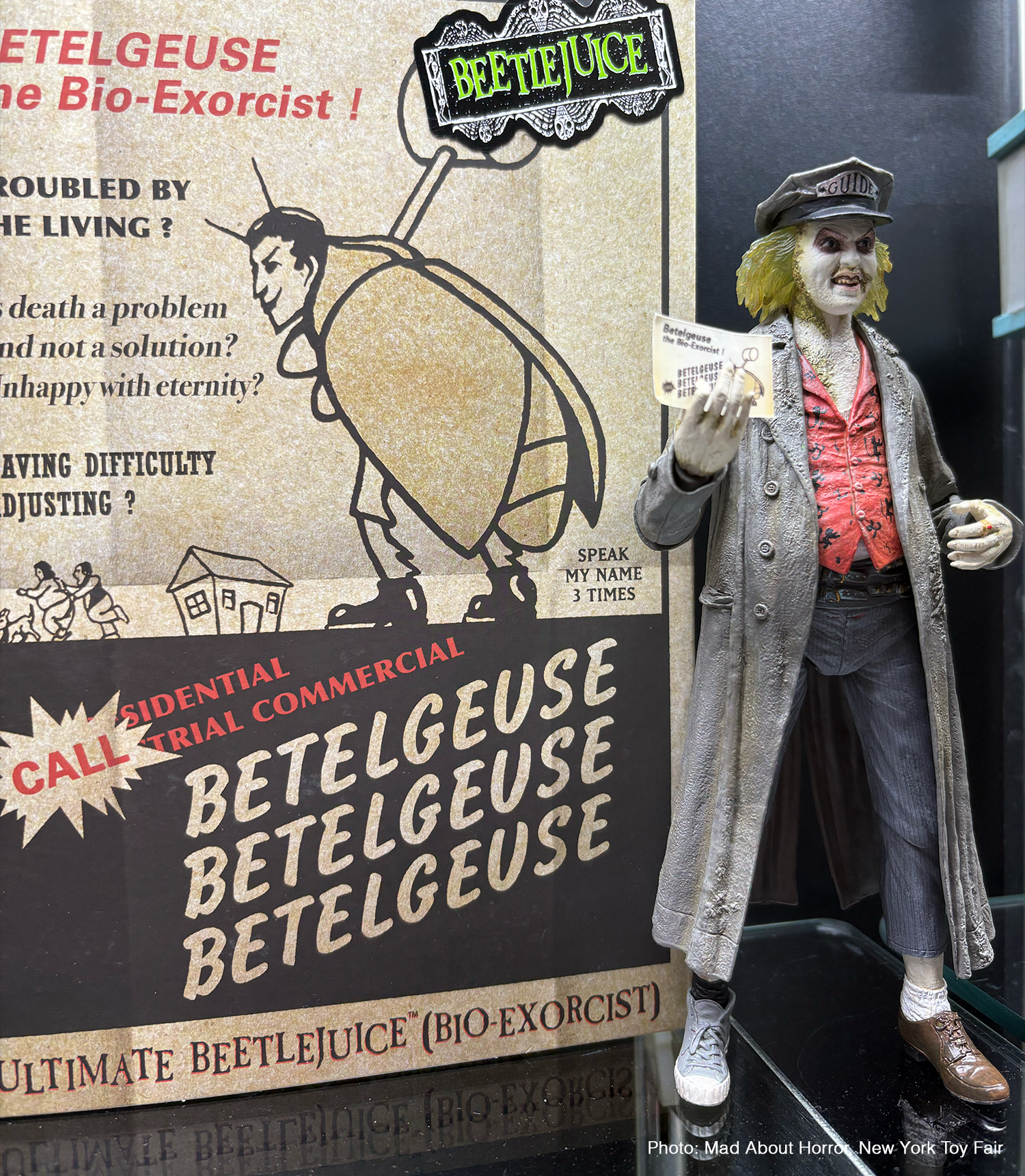 Figura NECA Beetlejuice 18cm - La Guida Turistica / The Bio-Exorcist - Edizione Ultimate - Foto 3