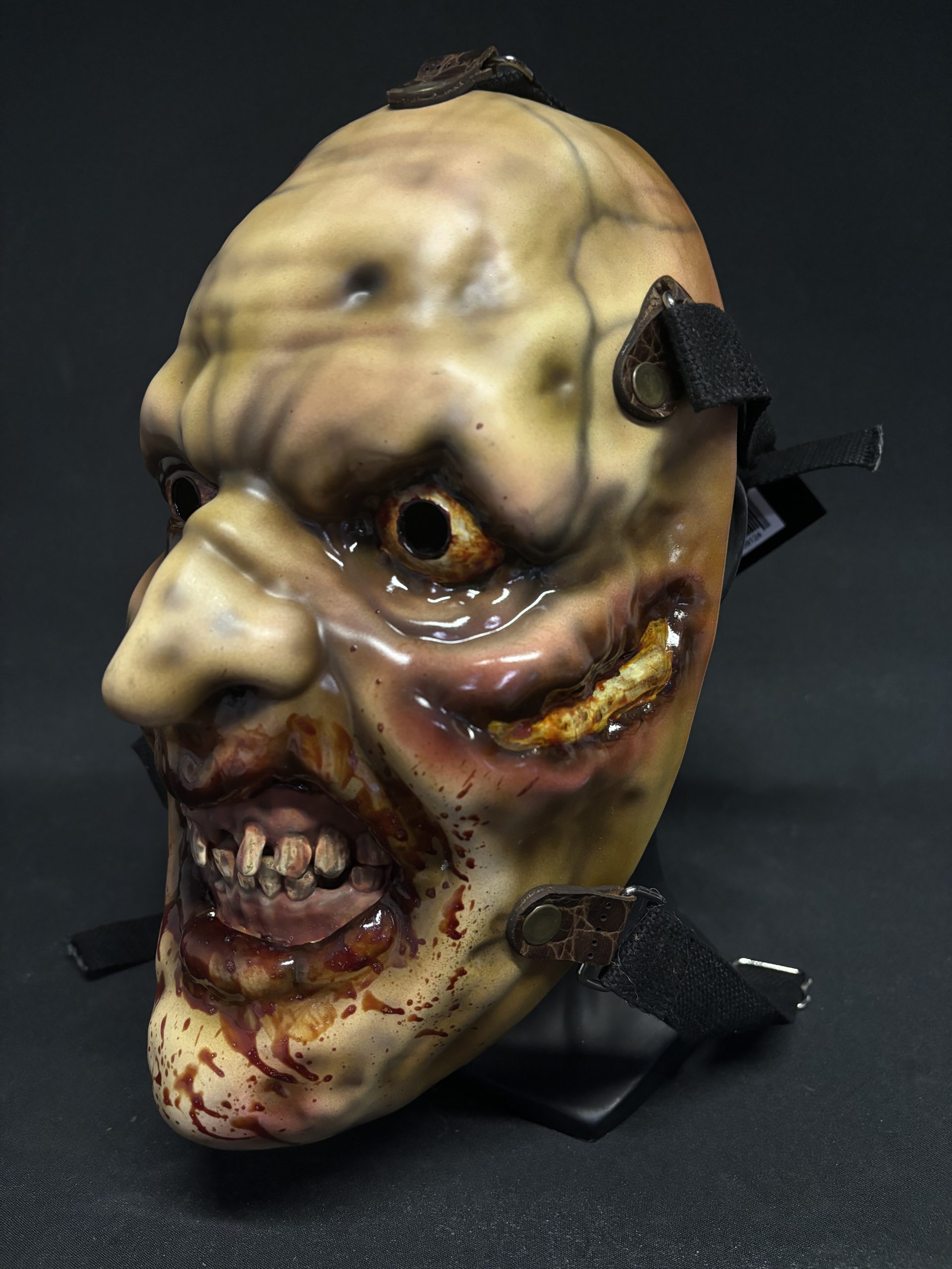 Zombie Teeth Mask