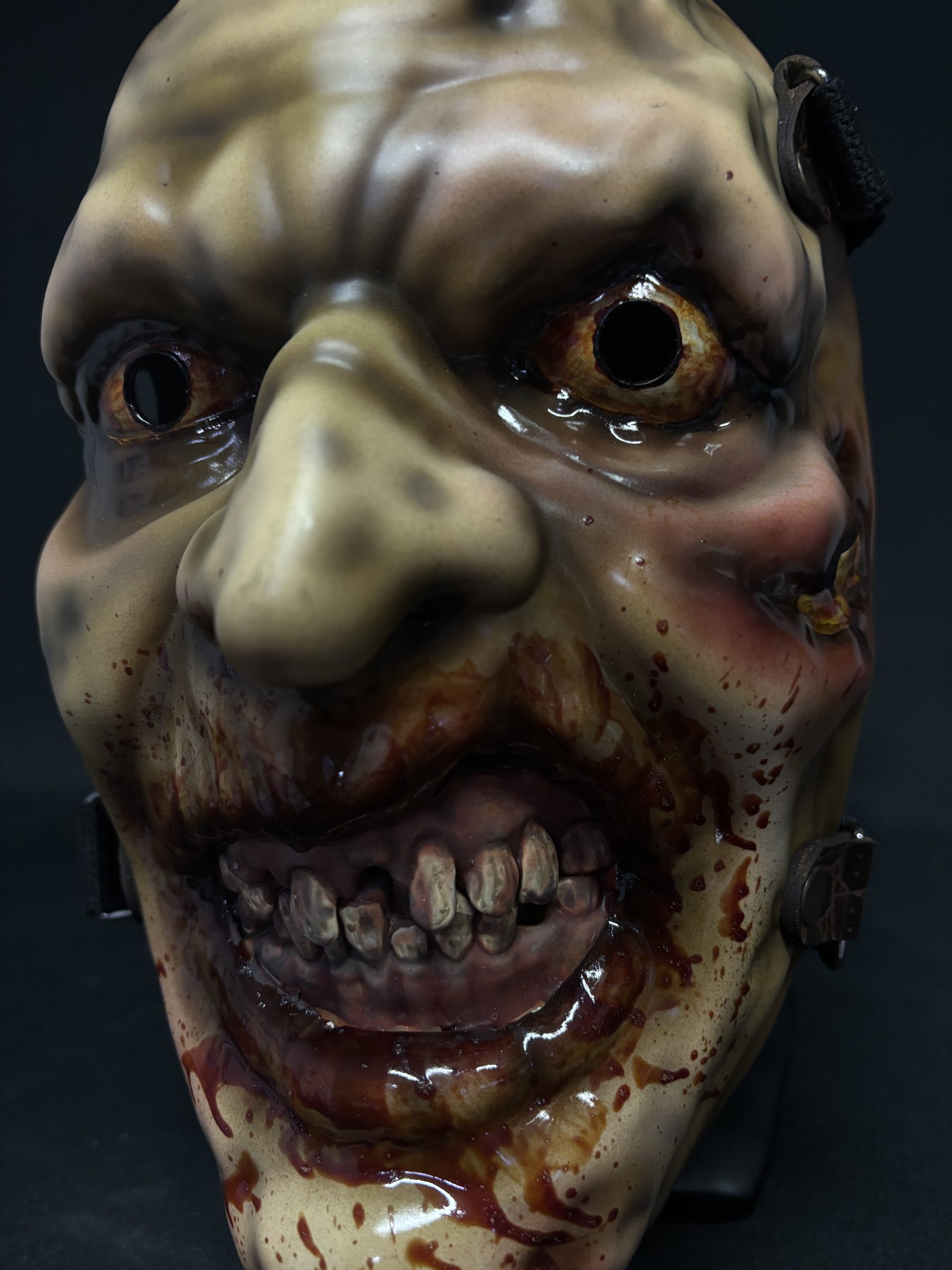 Zombie Teeth Mask