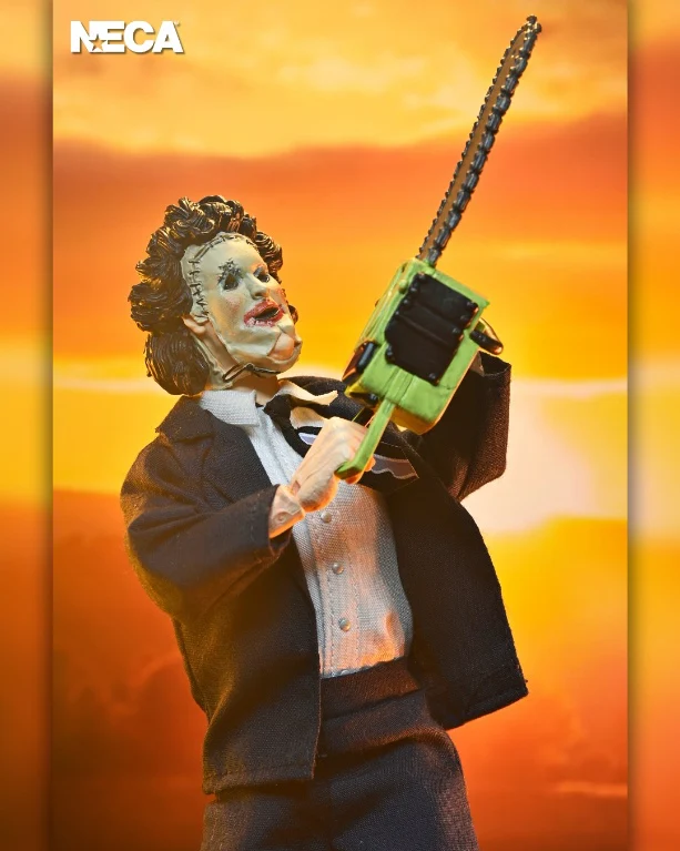 NECA Leatherface Pretty Woman 50th Anniversary 8