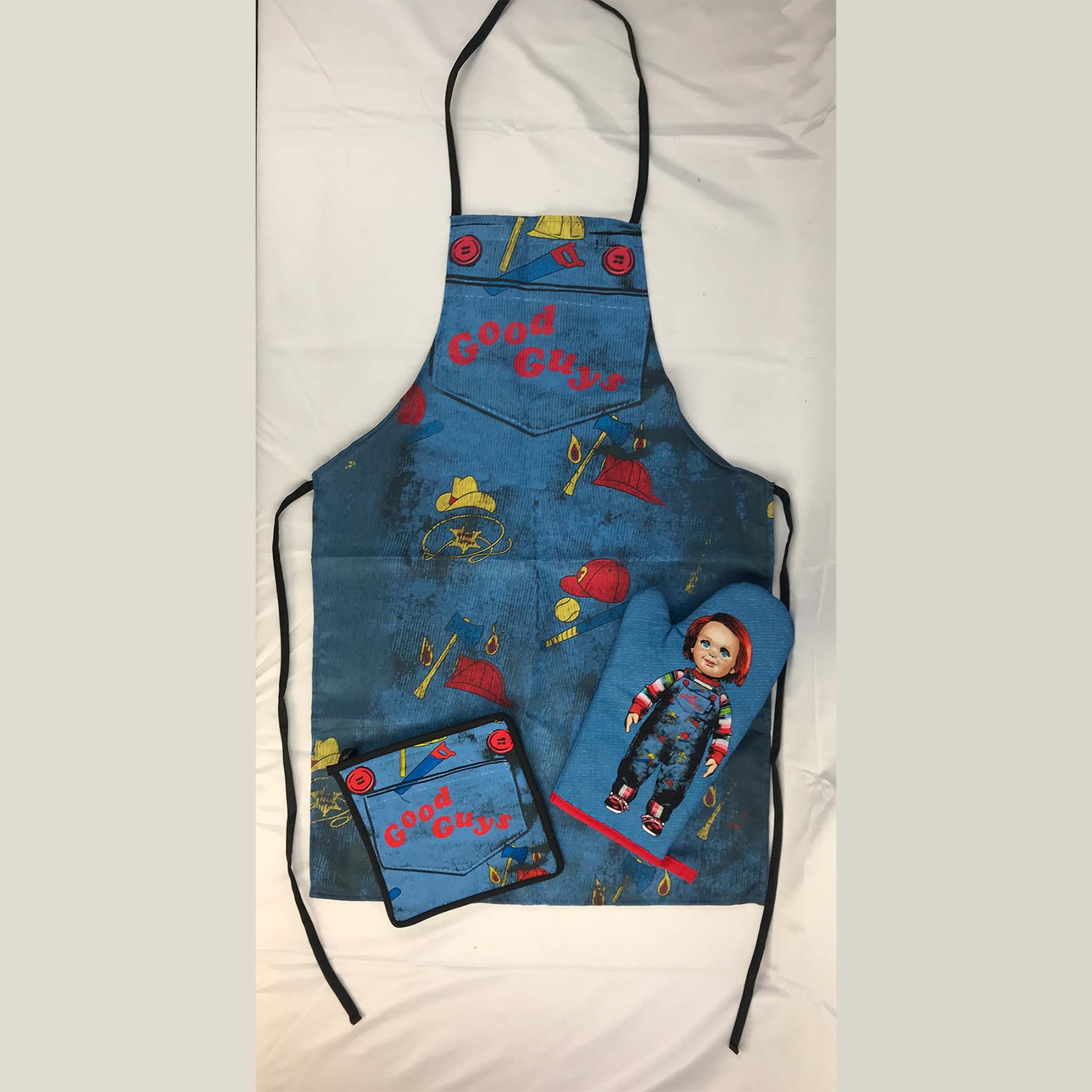 Child's Play Chucky Kitchen Set - Apron, Oven Glove , Pot Holder