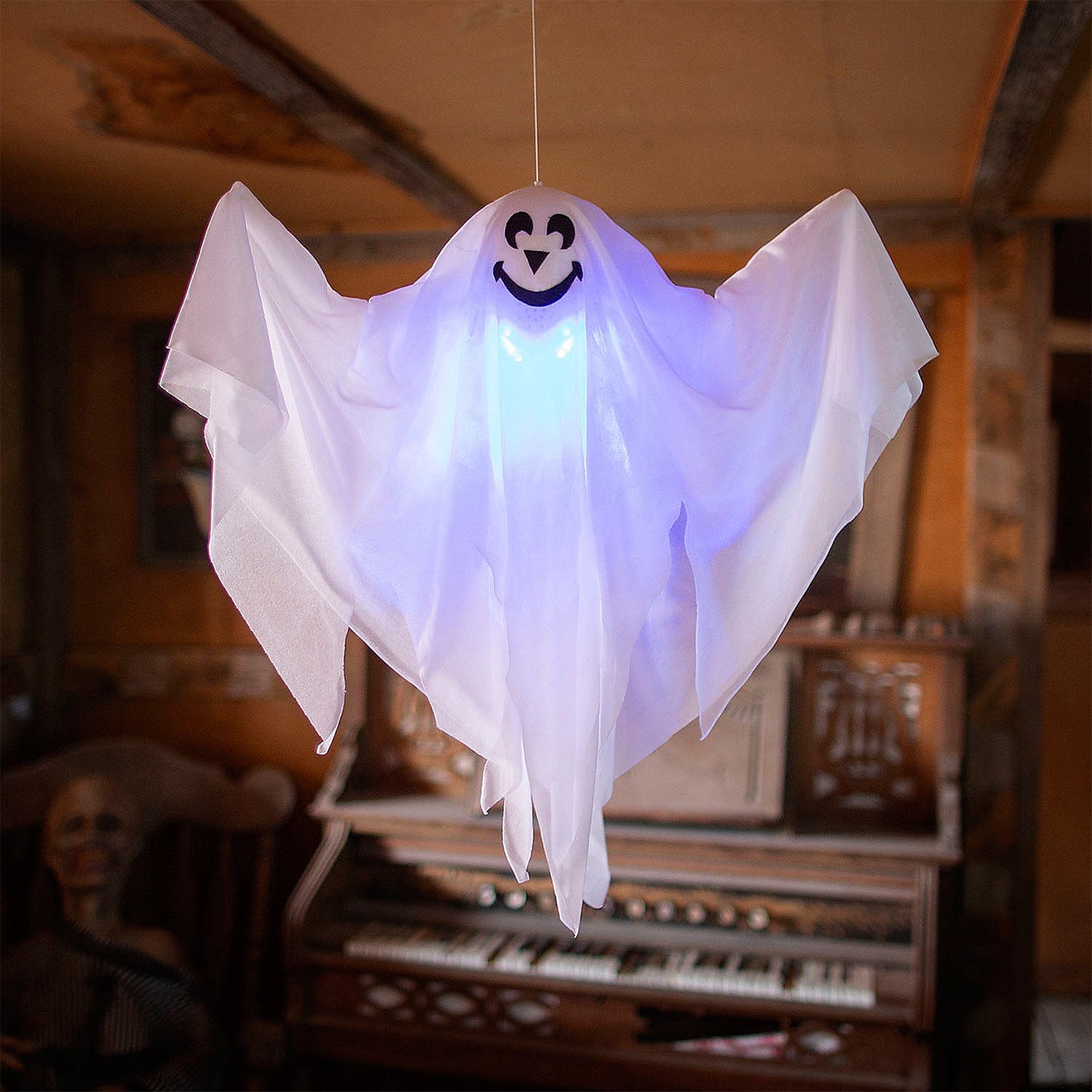 Smiling Light Up Ghost