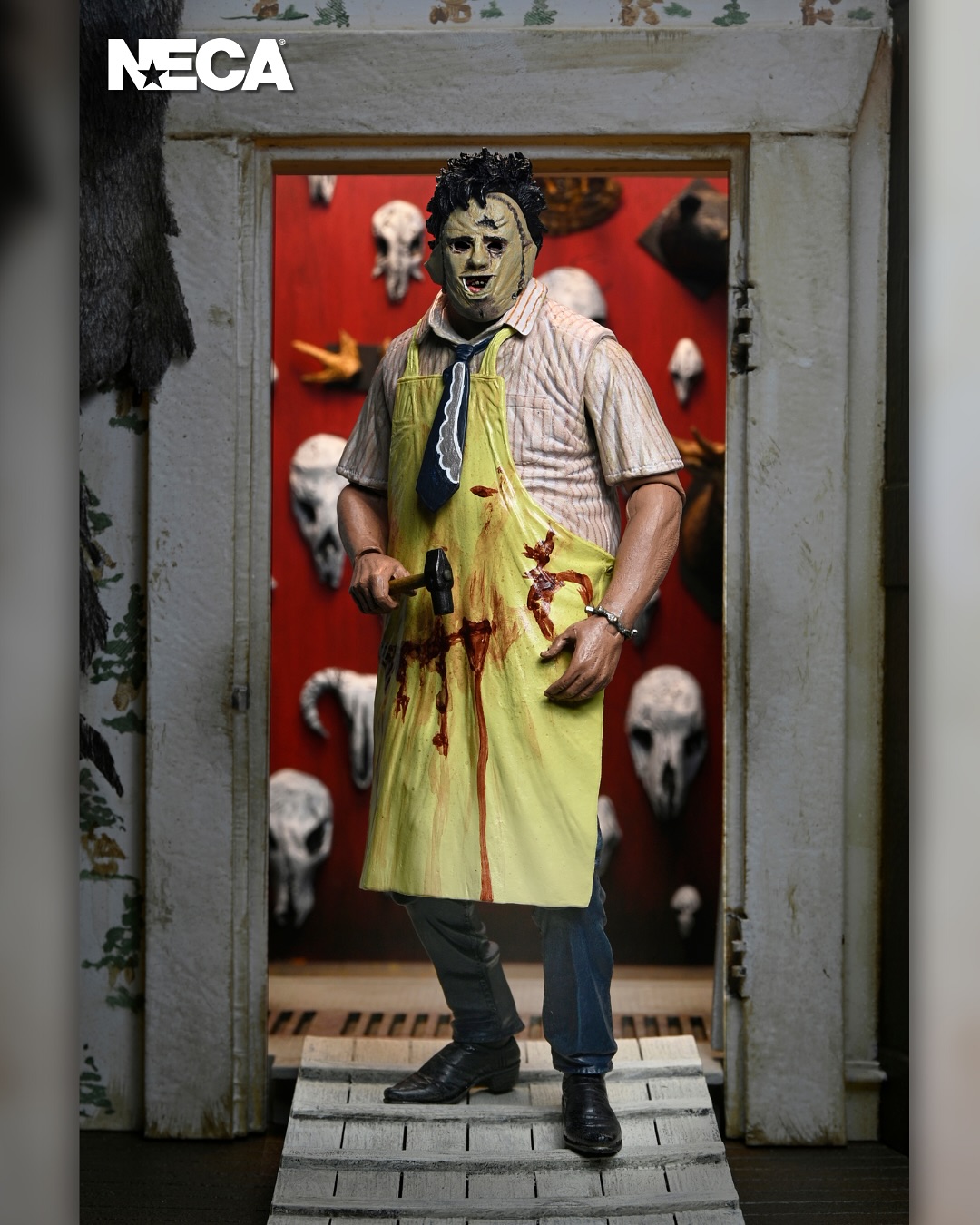 NECA Texas Chainsaw Massacre - Leatherface 50th Anniversary 7