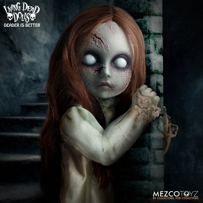 MEZCO The Return Of The Living Dead Dolls – Posey