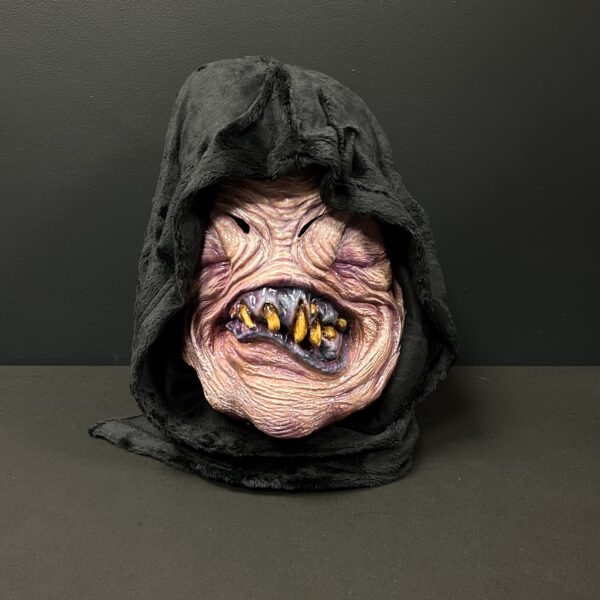 Hooded Fleabag Mask