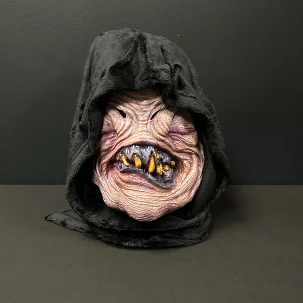 Hooded Fleabag Mask