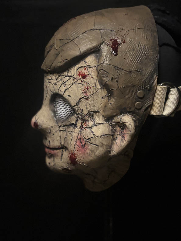 Dandy Doll Mask