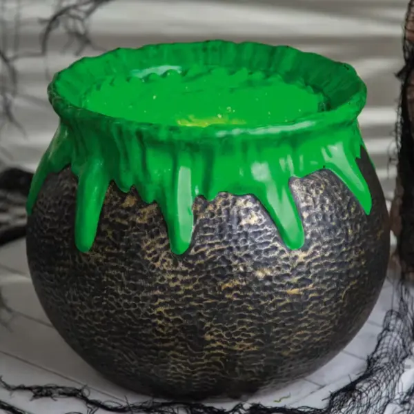 Light up Mould Cauldron