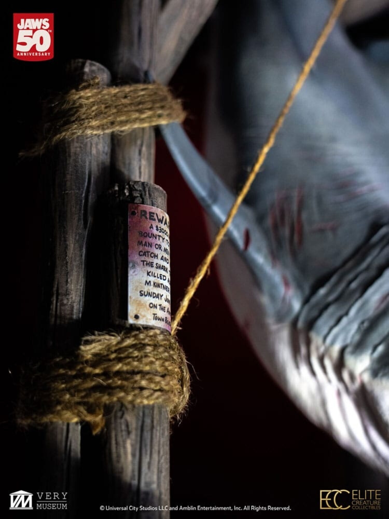 Elite Creature Collectibles - Jaws 1/12 Scale Maquette Statue