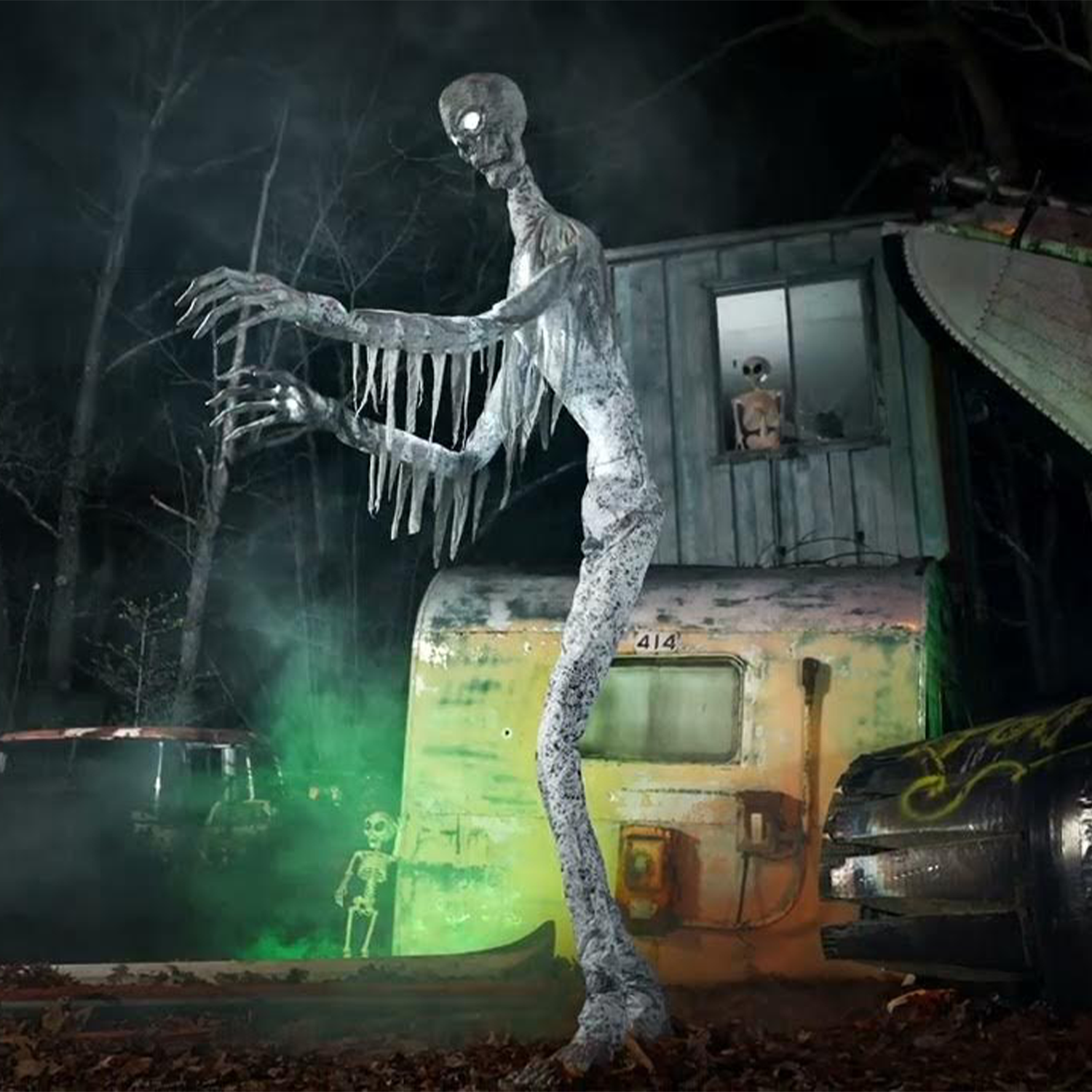 10 Ft Giant Death Ray Alien Animated Halloween Prop