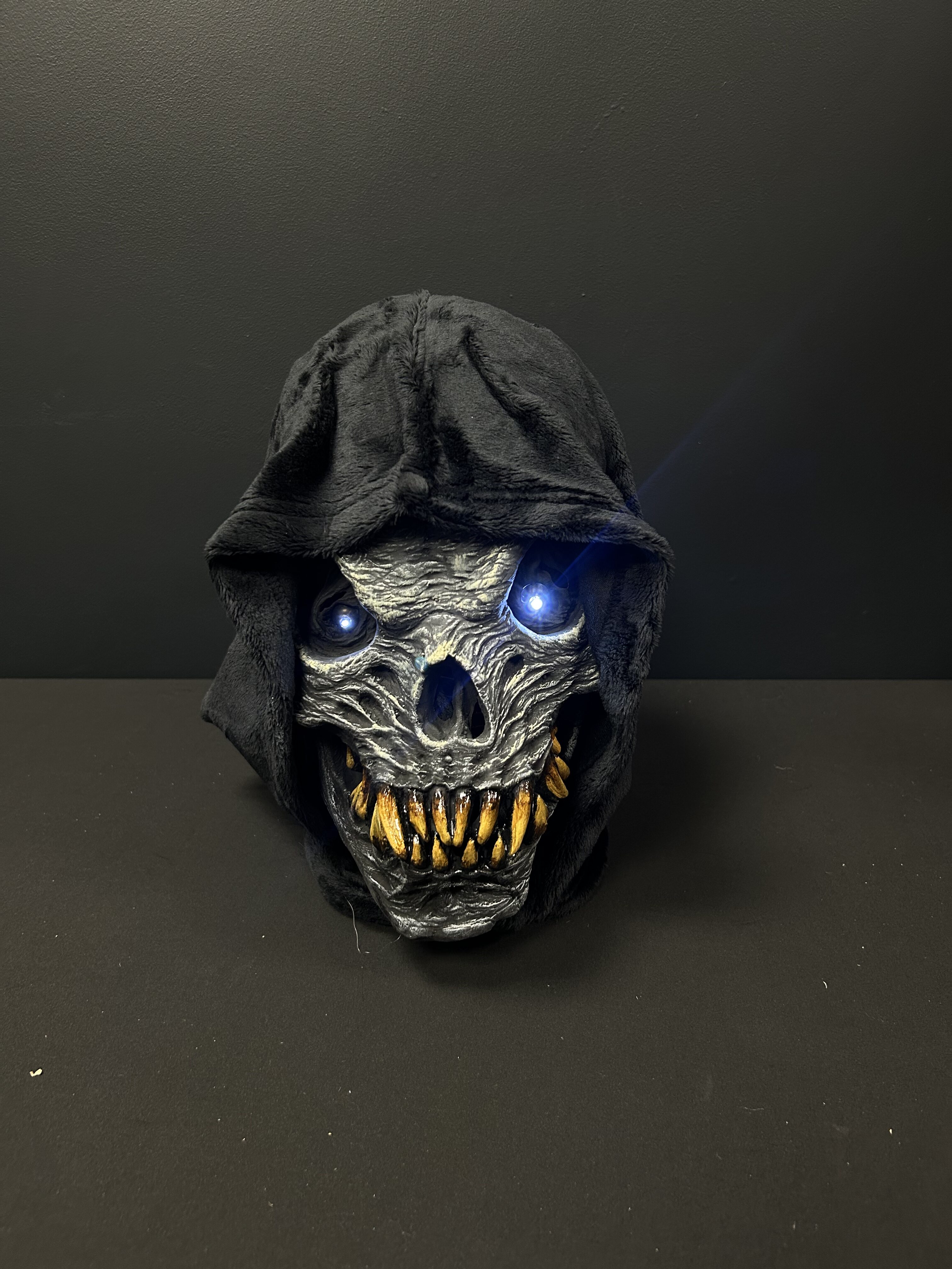 Deserted Mask LED Eyes