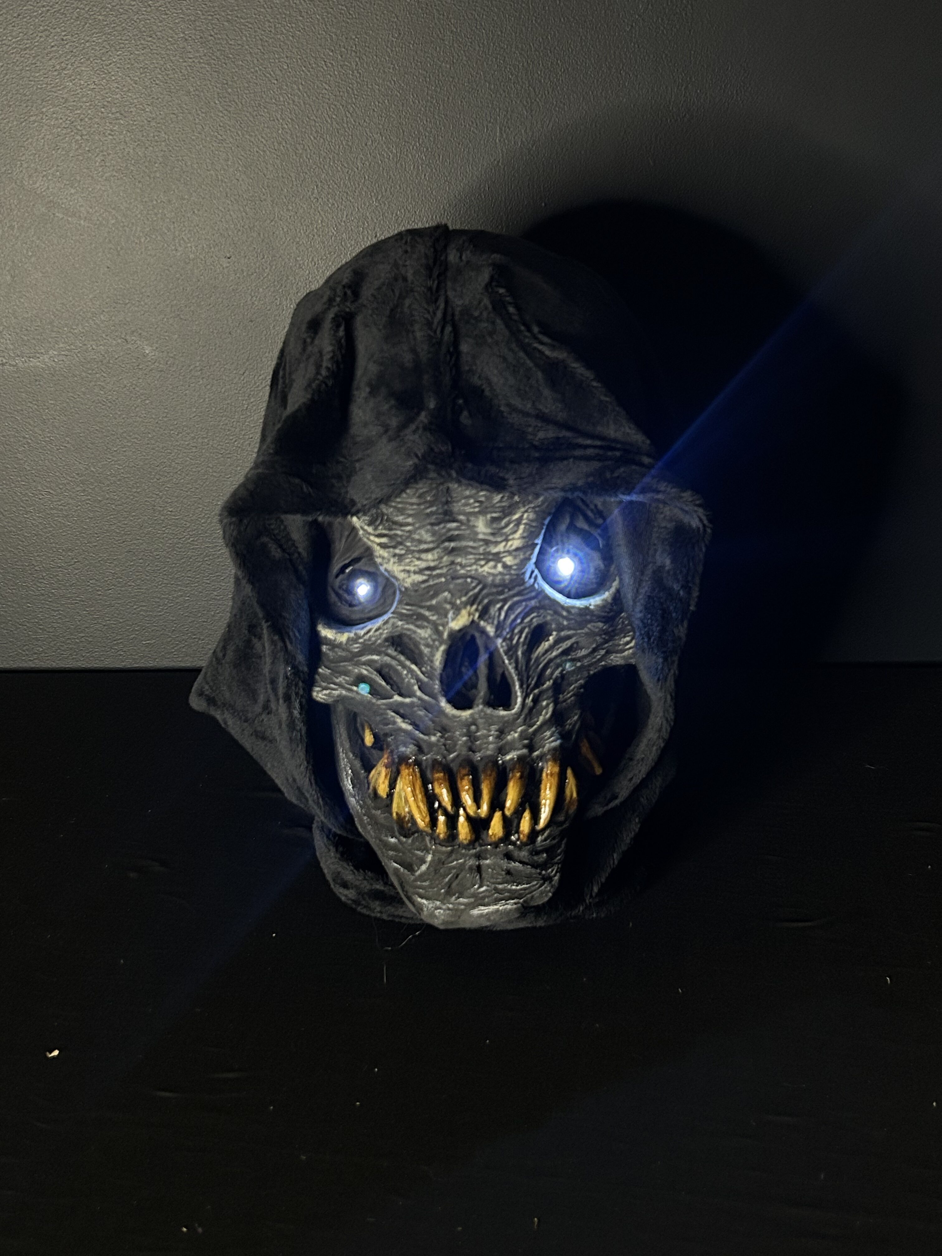 Deserted Mask LED Eyes