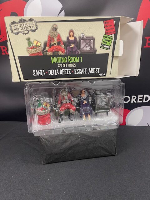 NECA Beetlejuice Waiting Room 3