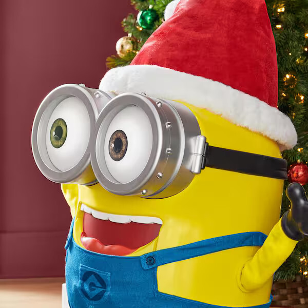 Minion Animated Christmas Prop