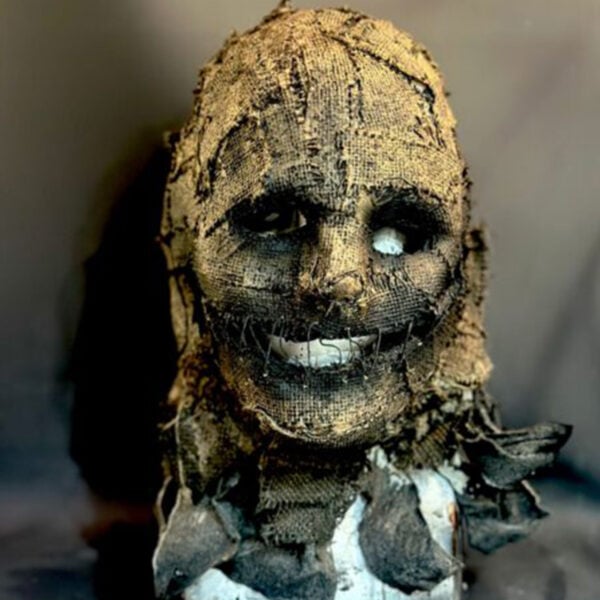 Scary Scavenger's Scarecrow Mask