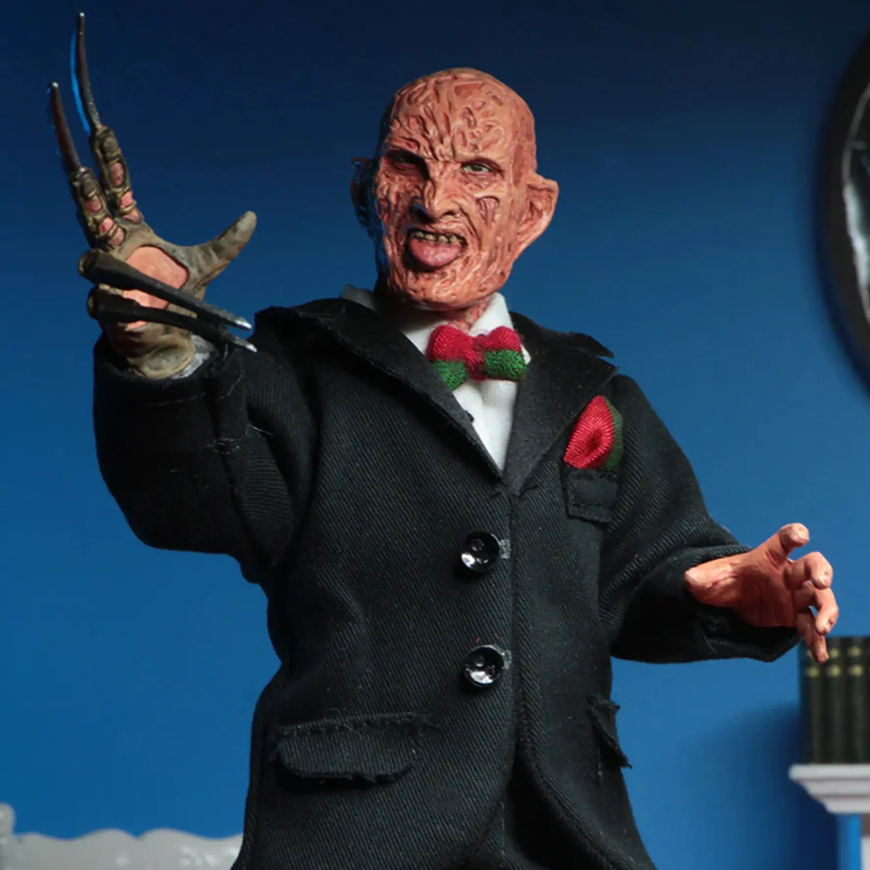 NECA Nightmare on Elm Street Tuxedo Freddy Clothed Figure