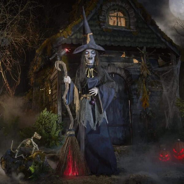 Home Depot Nightshade Witch Animatronic
