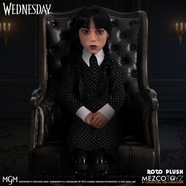 MEZCO Mercredi Addams Roto Peluche
