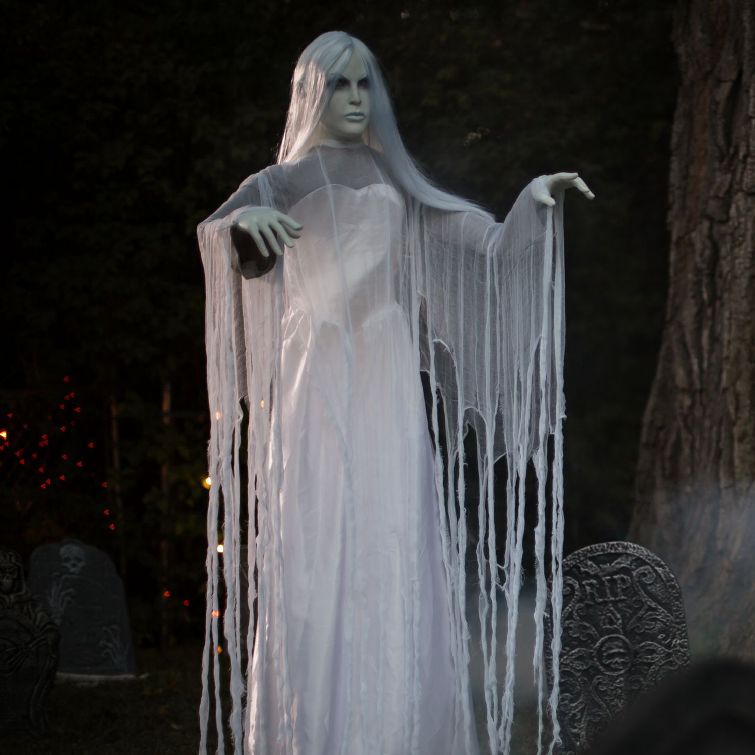 5ft Rising Ghost Woman Halloween Animatronic