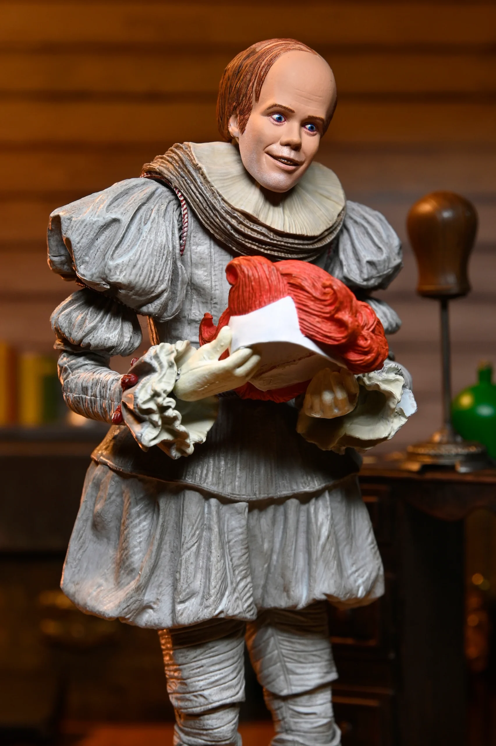 NECA IT: Welcome To Derry - Bob Gray Pennywise Ultimate 7