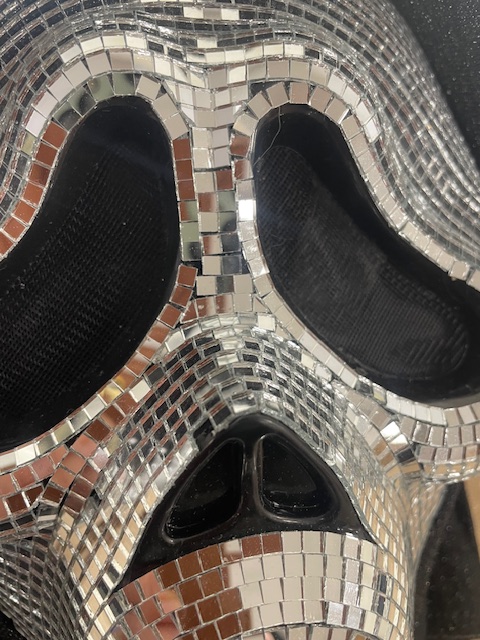 GhostFace Mirror Mask (Disco) (IMPERFECT)