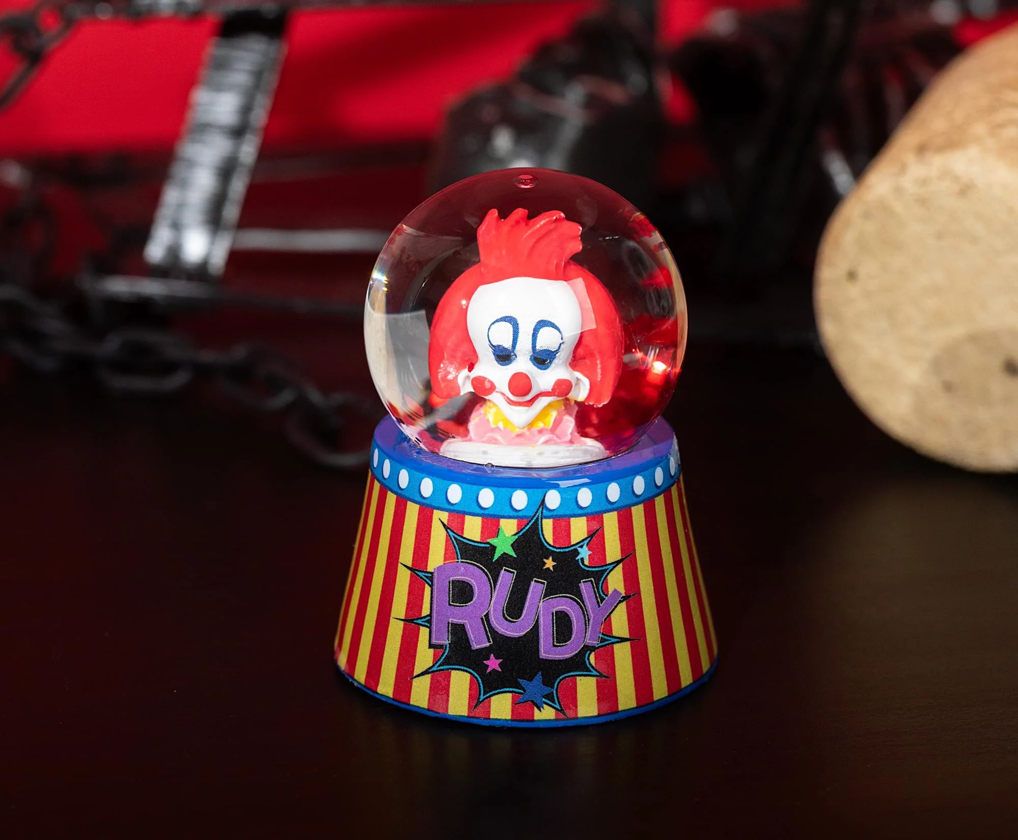 Killer Klowns From Outer Space - Rudy Mini Light Up Snow Globe