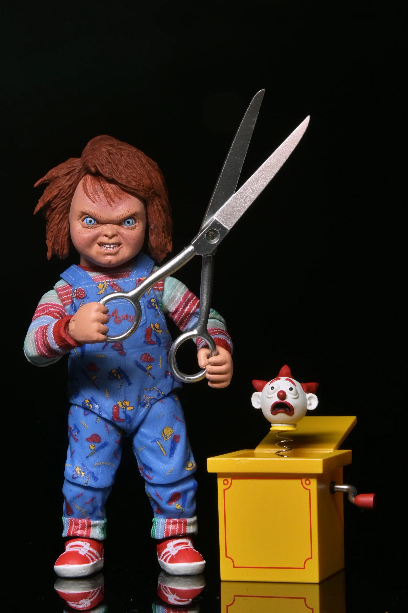 NECA Chucky (TV Series) - Good Guy 7